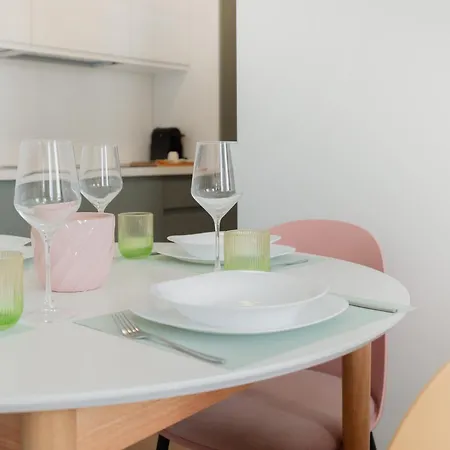 Apartment Gohost - Cozy And Bright Flat Near The Navigli *