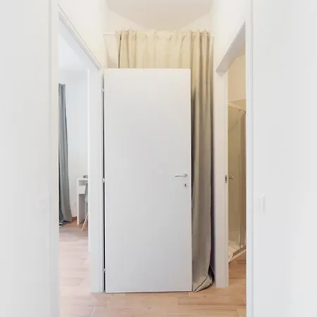 Gohost - Cozy And Bright Flat Near The Navigli Apartment *